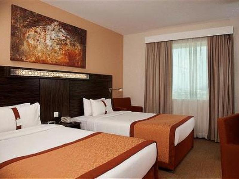 Holiday Inn Express Dubai Jumeirah, An Ihg Hotel Eksteriør billede